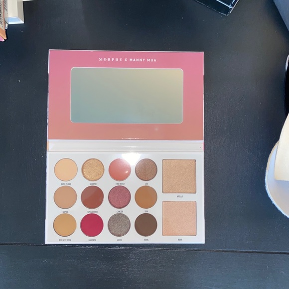 MORPHE, PUR, ETC HIGH END MAKEUP PALLETS BUNDLE - Picture 12 of 15